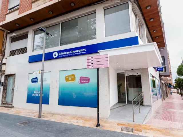 Fachada de Cleardent Alhama de Murcia