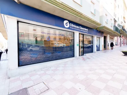 Fachada de Cleardent Martos