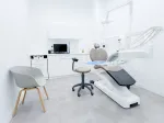 Gabinete de Cleardent San Fernando con sillón dental