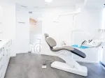 Gabinete de Cleardent San Sebastián de los Reyes con sillón dental